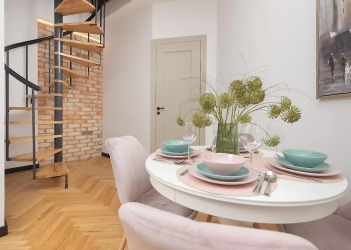 Praga Duplex Premium By Renters Prestige